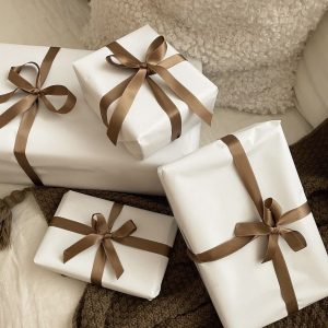چالش ۷ روزه هدیه دادن-چطور هدیه دادن می‌تونه حال همه رو بهتر کنه؟
