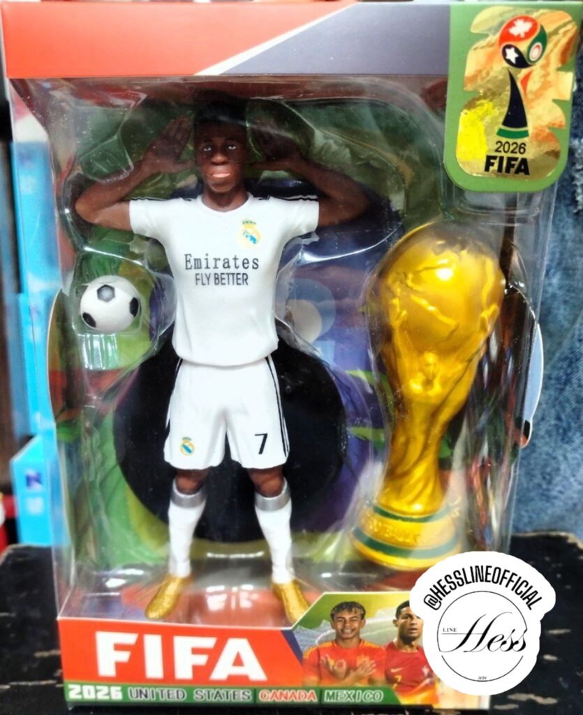 فیگور فوتبالیست با جام